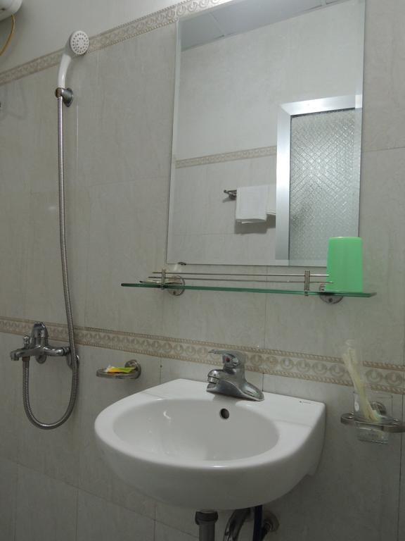 Hai Trang Hotel Hạ Long Extérieur photo